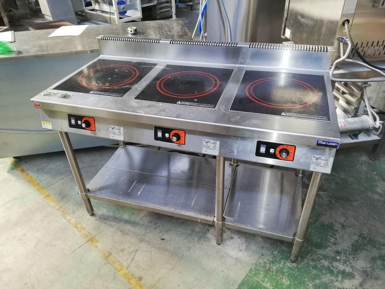 新宿吉野麺機 製麺機 SY6WFN - 中古食品機械 中古厨房機器
