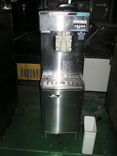 日世　ソフトクリームフリーザー　NA-3031