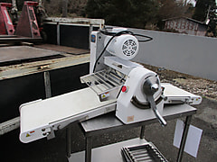 鎌田製作所　リバースシート（卓上シーター）　KS30