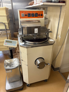 (株)愛工製作所　自然発酵種発酵機ルバン　LV-30