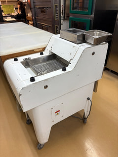 (株)愛工製作所　ミニモルダー　MM-230EB