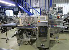 川島製作所　横ピロー包装機　KBF-752eb