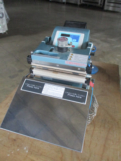 富士インパルス(株)　電動シーラー　FA-200-10WK